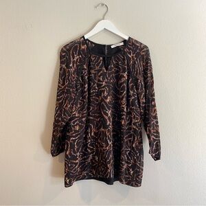 Robert Graham Black and Brown Abstract Top Size Medium 100% Silk